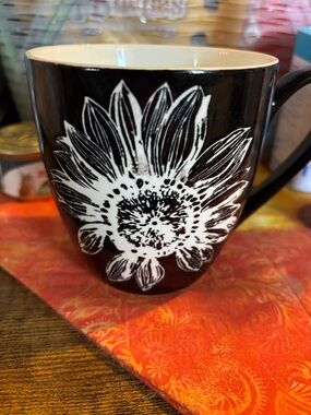 Tag Black Ceramic Mug with White Sunflower Graphic